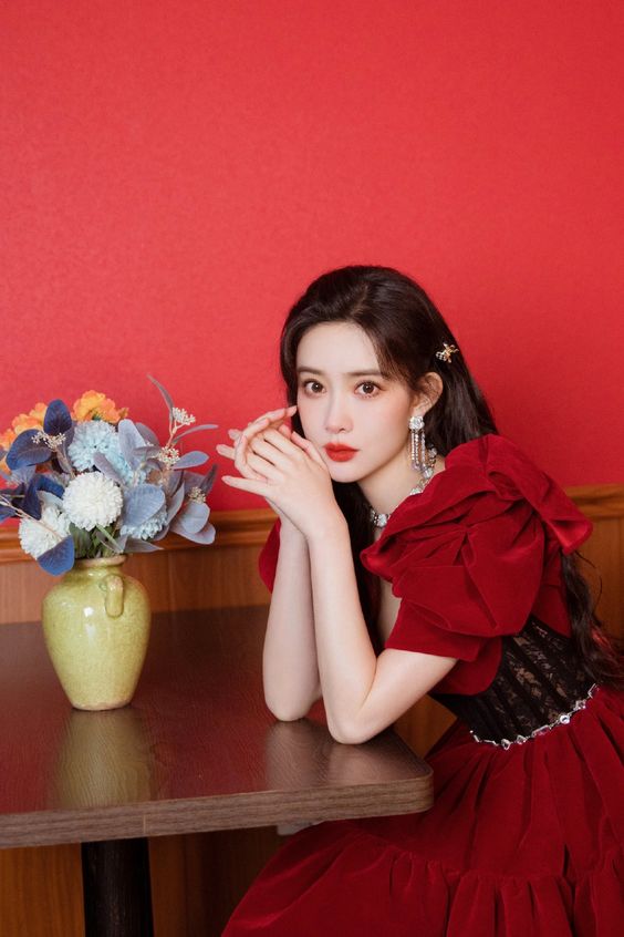 Sau đêm nay, 3 con giáp 'tay trái hứng vàng, tay phải gom bạc', trúng số độc đắc dễ dàng, hậu vận biến nguy thành an - Ảnh 1